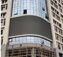 P8 curved LED display